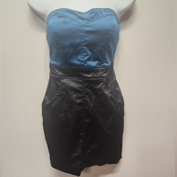 Forever 21 Dresses & Skirts - Forever 21 Dress Size Small Strapless Mini Party Going Out Blue Green Black B568